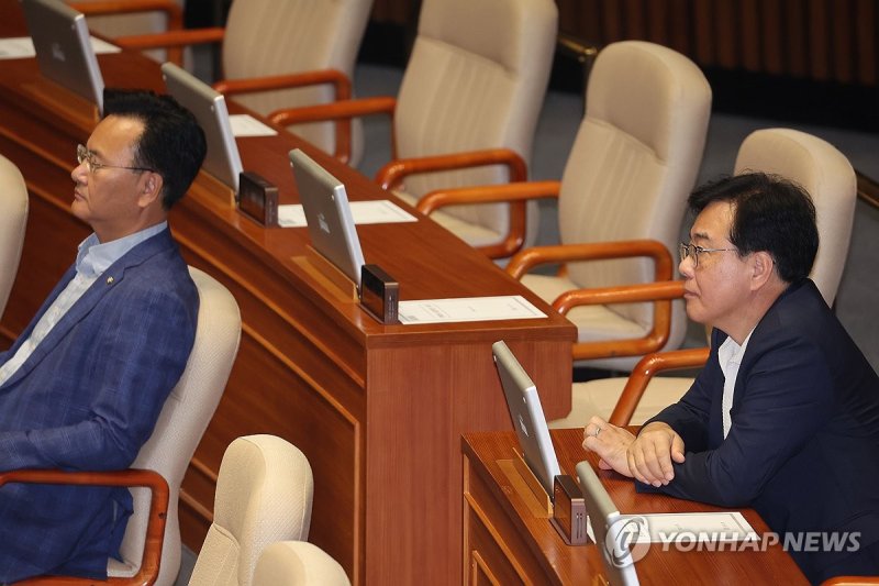 본회의 참석한 송언석 비상대책위원장 (출처=연합뉴스)