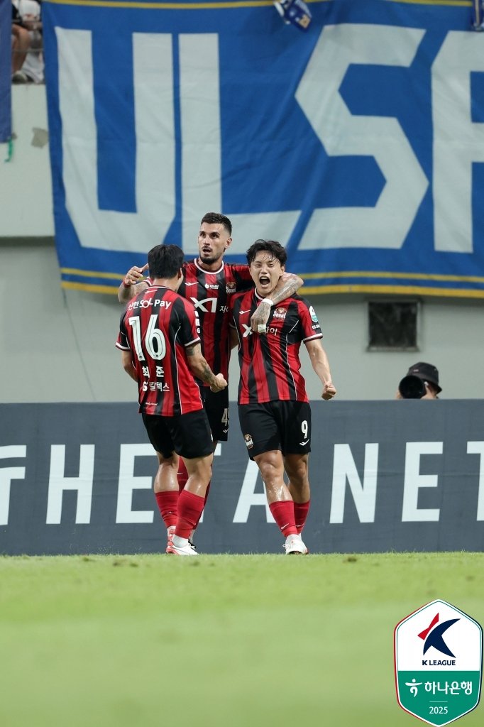 [서울=뉴시스] 프로축구 K리그1 FC서울의 조영욱. (사진=한국프로축구연맹 제공)