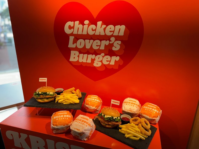 [서울=뉴시스] 버거킹이 23일 치킨버거 신제품 '크리스퍼'를 출시했다. (사진=동효정 기자) 2025.04.23. photo@newsis.com *재판매 및 DB 금지