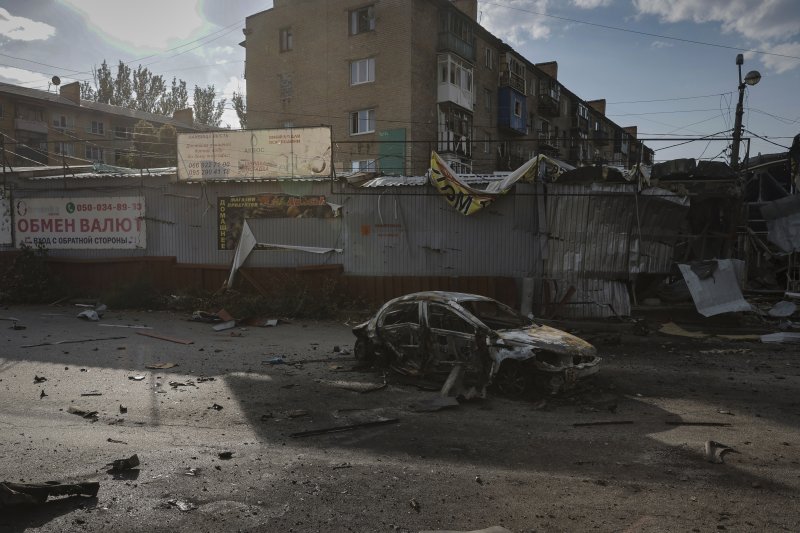 지난 24일(현지시간) 우크라이나 동부 도네츠크주의 코스티안티니우카 시가지가 교전으로 파괴된 모습.AP뉴시스