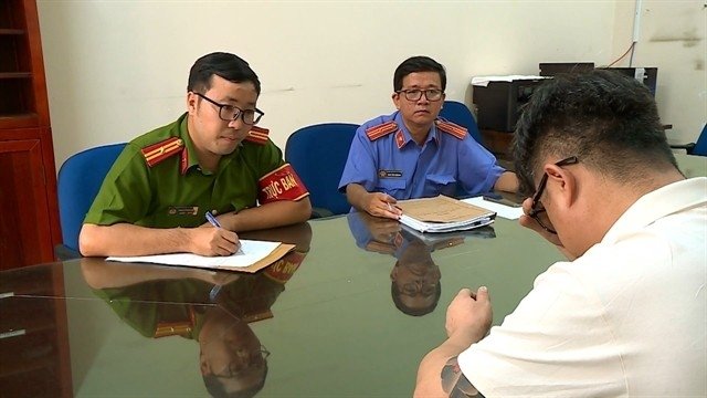 베트남 고급 아파트서 감금 당한 한국인 3명, 알고 보니 "취업 사기"