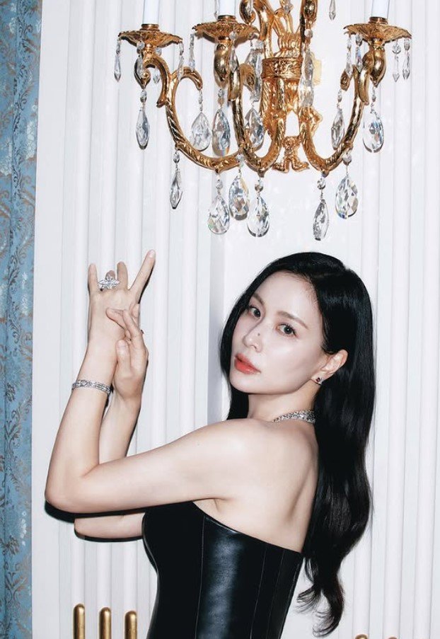 고소영 완벽 드레스 자태…♥장동건 반할 수밖에