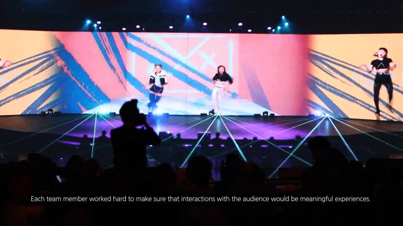 (이터니티 공연 영상 갈무리)