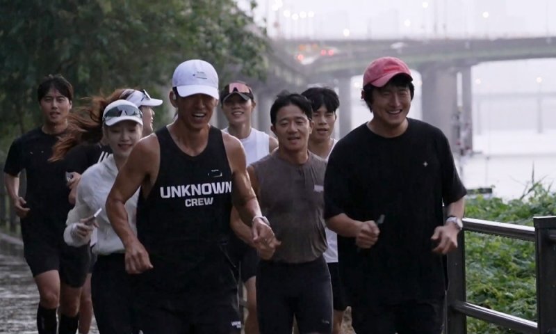 기안84, 션과 광기의 15km 한강 러닝…땀 샤워에 경로 이탈까지