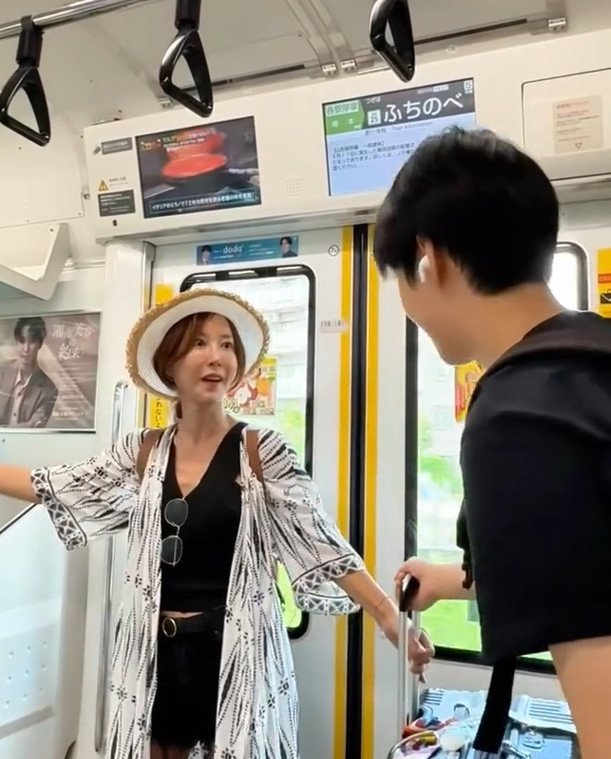 슈, 가족과 일본 여행…어쩌다 보니 남편 임효성도 함께