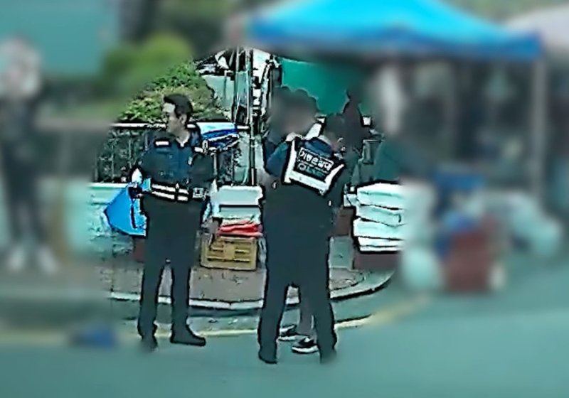 '손님인 척' 금은방서 3000여만원 귀금속 훔친 간 큰 10대들, 끝내