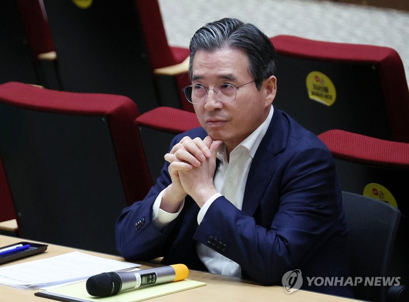 김용범 정책실장 기자간담회 (출처=연합뉴스)