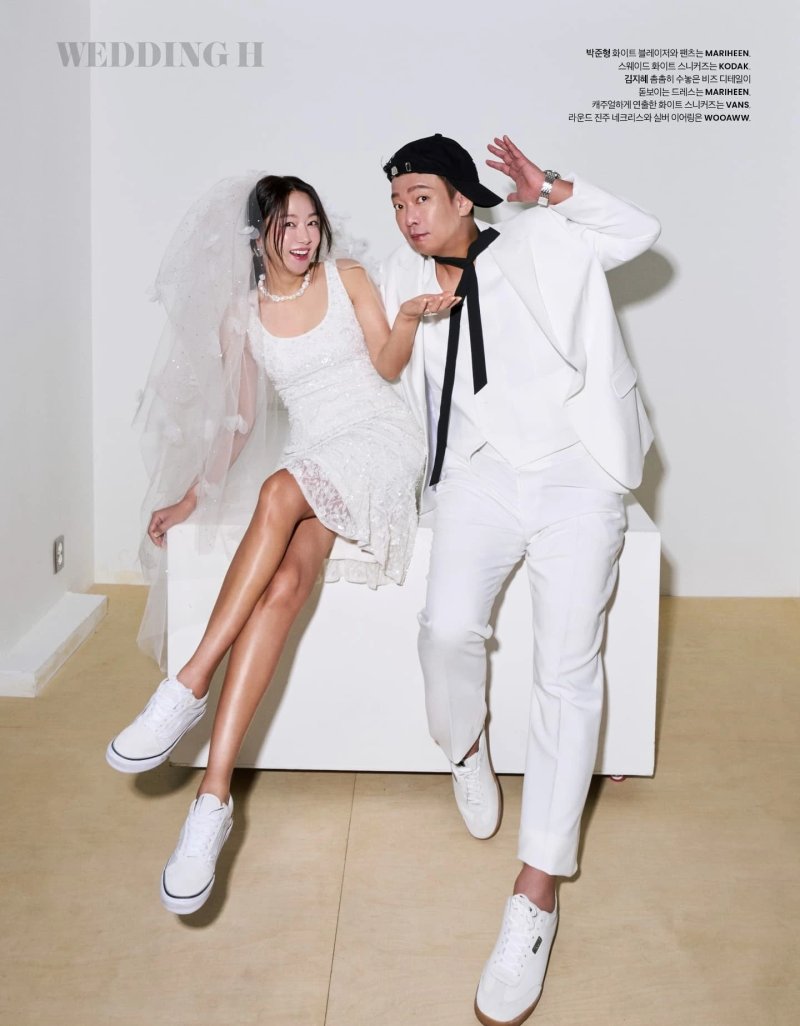 박준형♥김지혜, 결혼 20주년 리마인드 웨딩 화보 공개…신혼부부가 따로 없네