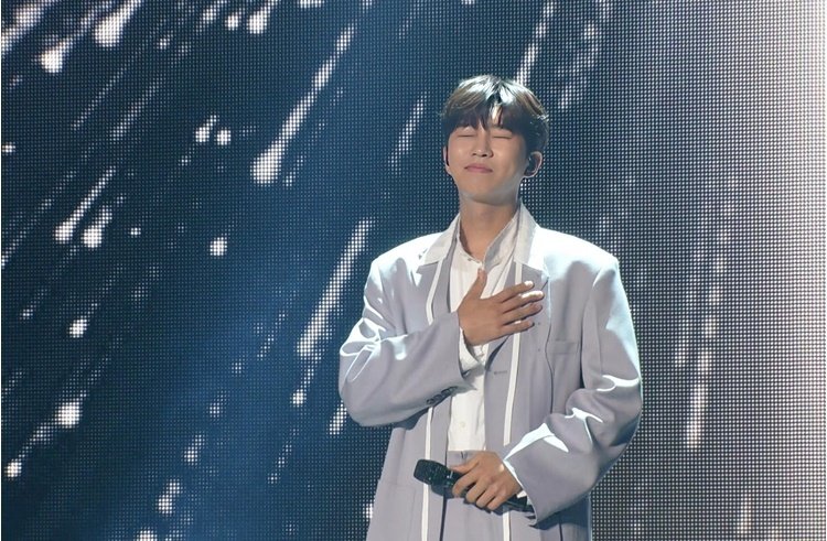 임영웅, '불후'로 신곡 '순간을 영원처럼' 라이브 무대 최초 공개