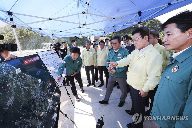 이재명 대통령, 강릉 가뭄 현장 점검 (출처=연합뉴스)