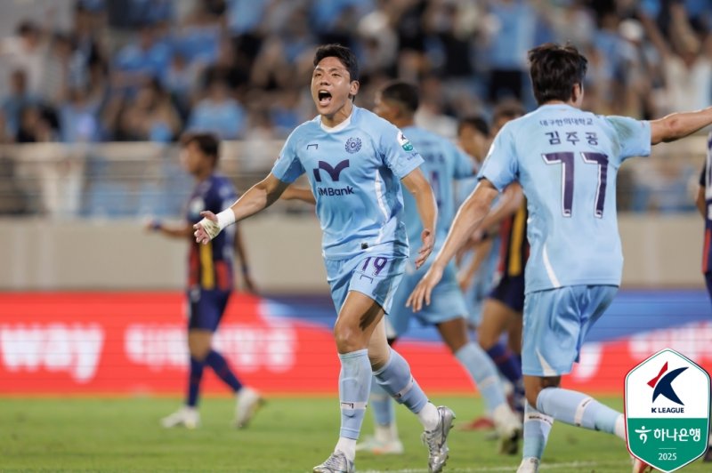 [서울=뉴시스]K리그1 대구 박대훈 멀티골. (사진=한국프로축구연맹 제공)