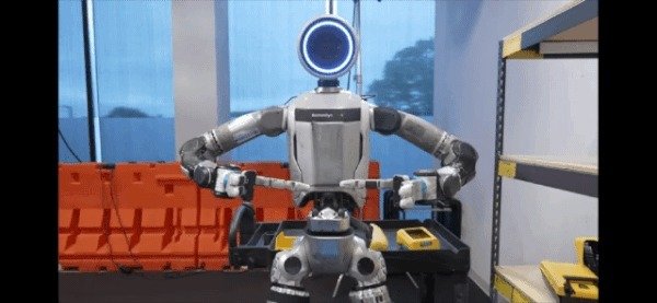 보스턴다이내믹스 유튜브 영상 캡쳐