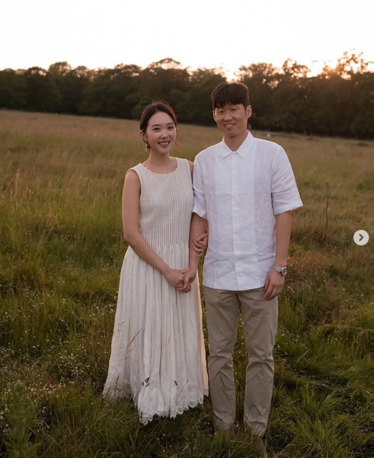 김민지, 박지성과 이혼설·셋째 임신설 가짜뉴스에 분노하지 않았다