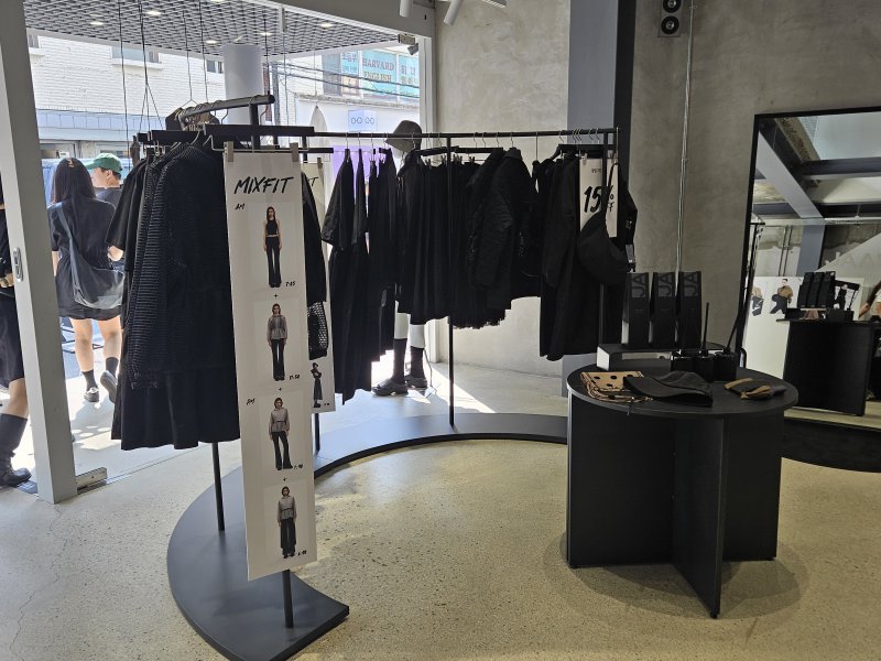 자아 팝업스토어 내부 모습.ⓒ 뉴스1/김진희 기자.