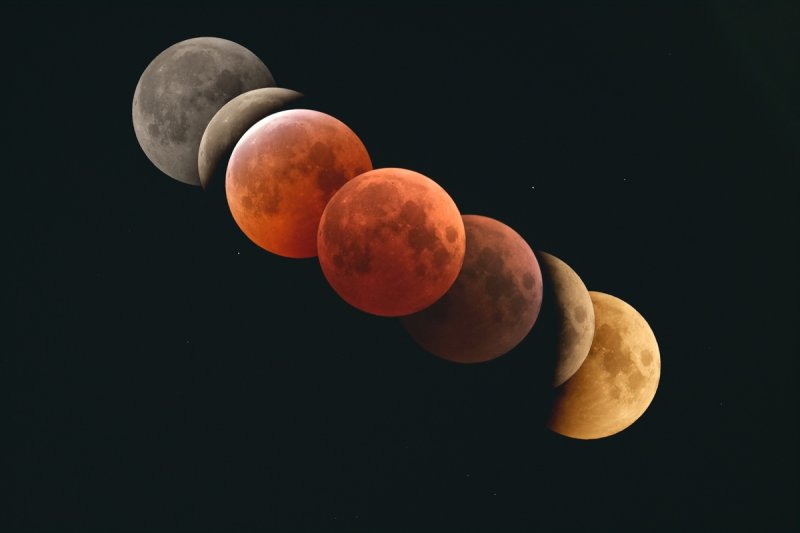 전영범 천문연 책임연구원이 촬영한 2022년 11월 8일 개기월식 (출처=연합뉴스)