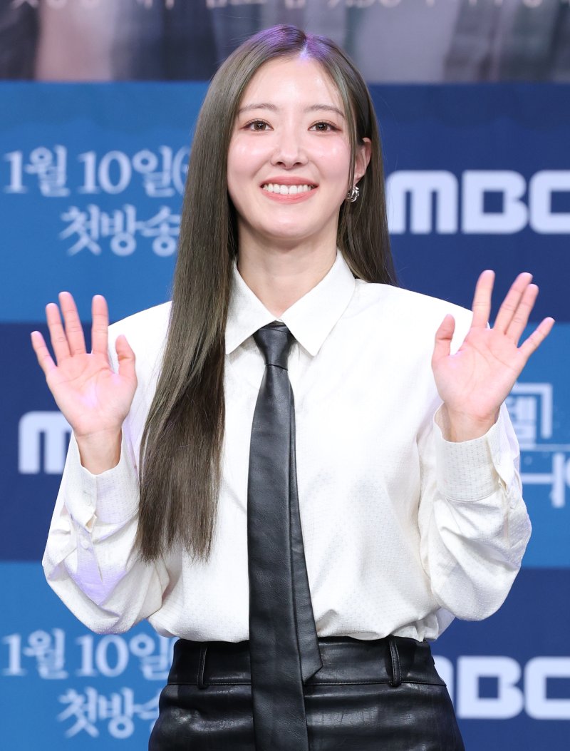 이세영, 넉달전 재계약 했다더니…판타지오 이적 긍정 검토중