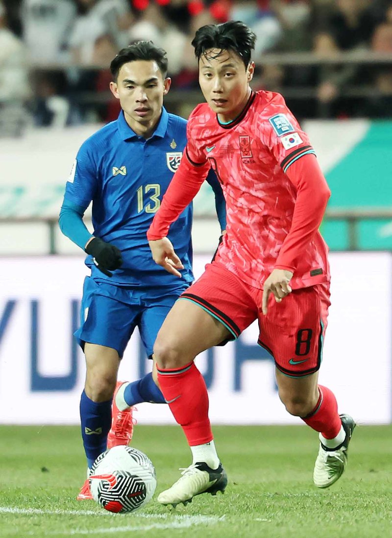 백승호(사진)를 비롯해 박용우 등 기존 자원부터 이강인이나 이재성의 위치 조정까지 다양한 테스트를 진행해야한다. ⓒ News1 민경석 기자