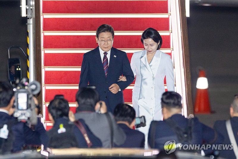 캐나다 G7 정상회의 일정 마치고 귀국한 이재명 대통령 (출처=연합뉴스)