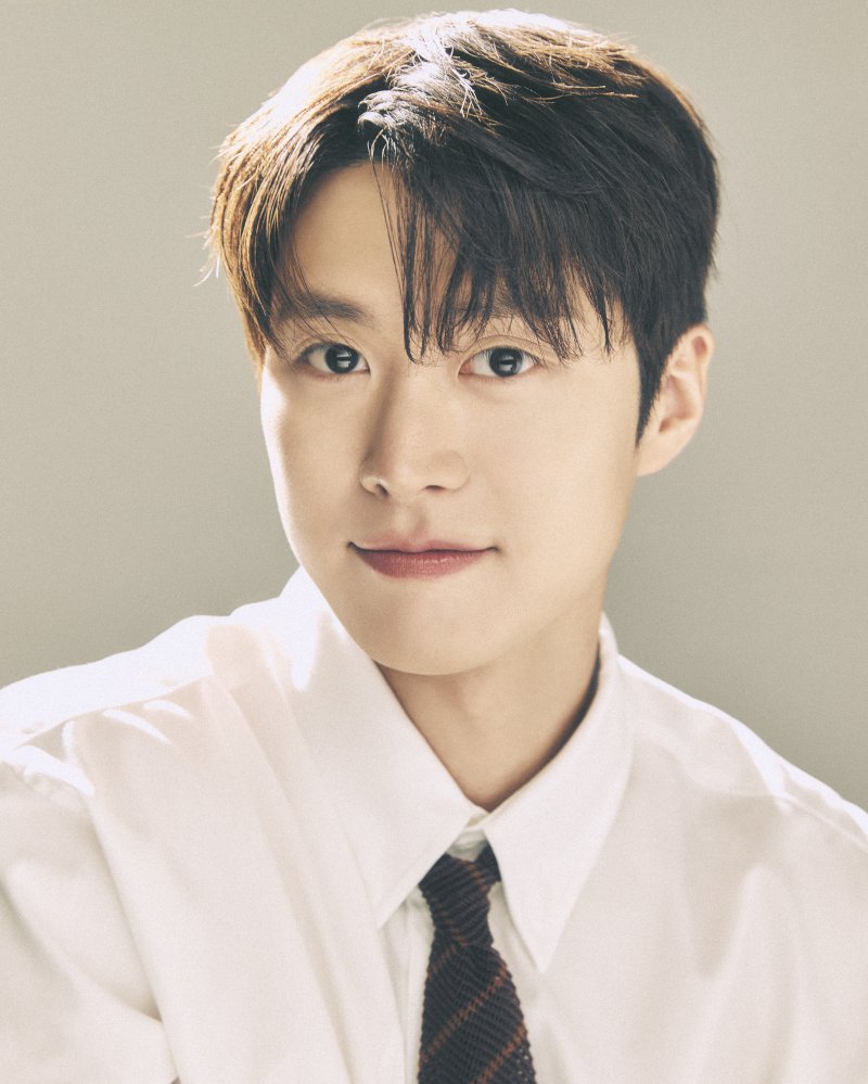 공명 "서강준은 '산본 비타민'…내 인기? 구리서 소소했다" [N인터뷰]