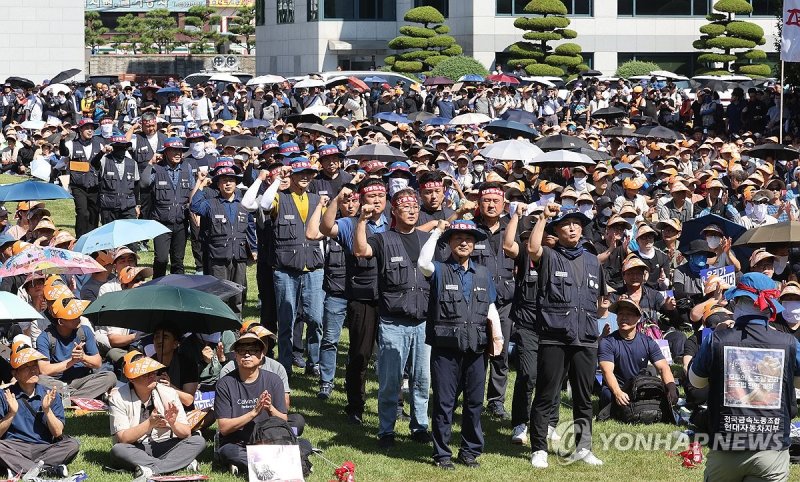 총파업 결의대회 개최한 현대차 노조 (출처=연합뉴스)