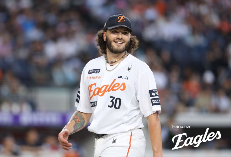 한화 폰세, 프로야구 한 시즌 최다 탈삼진 226개 신기 록 달성.한화이글스 제공