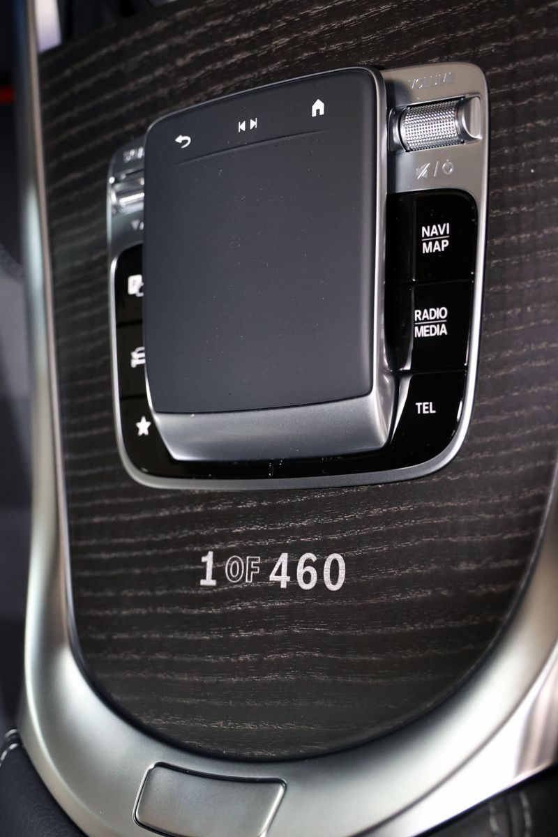 메르세데스-벤츠 코리아의 ‘G-클래스 스트롱거 댄 더 1980 에디션’ 출시기념 행사가 4일 서울 서초구 HS효성 더클래스 메르세데스-벤츠 방배 서비스센터에서 열렸다. ‘G-클래스 스트롱거 댄 더 1980 에디션’은 1979년 첫 출시된 W460에 대한 헌정 목적으로 제작되었다. 사진=서동일 기자