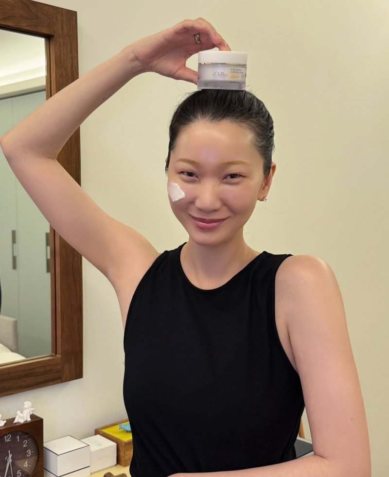 [서울=뉴시스] 모델 겸 배우 장윤주. (사진=장윤주 인스타그램 캡처) 2025.09.04. photo@newsis.com *재판매 및 DB 금지