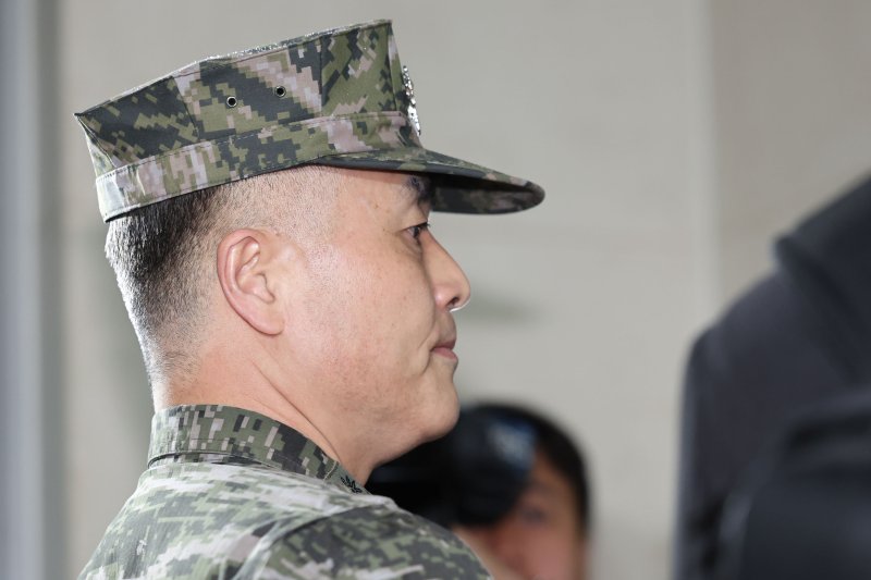 [서울=뉴시스] 권창회 기자 = 박정훈 해병대 수사단장이 4일 오전 서울 서초구 이명현 순직 해병 특별검사 사무실에 참고인 신분으로 6차 소환 조사에 출석하고 있다. 2025.09.04. kch0523@newsis.com