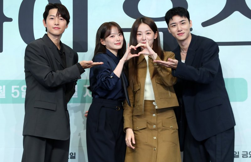 "멜로는 욕심나는 장르"…송중기&middot;천우희의 재회 로맨스 '마이 유스'