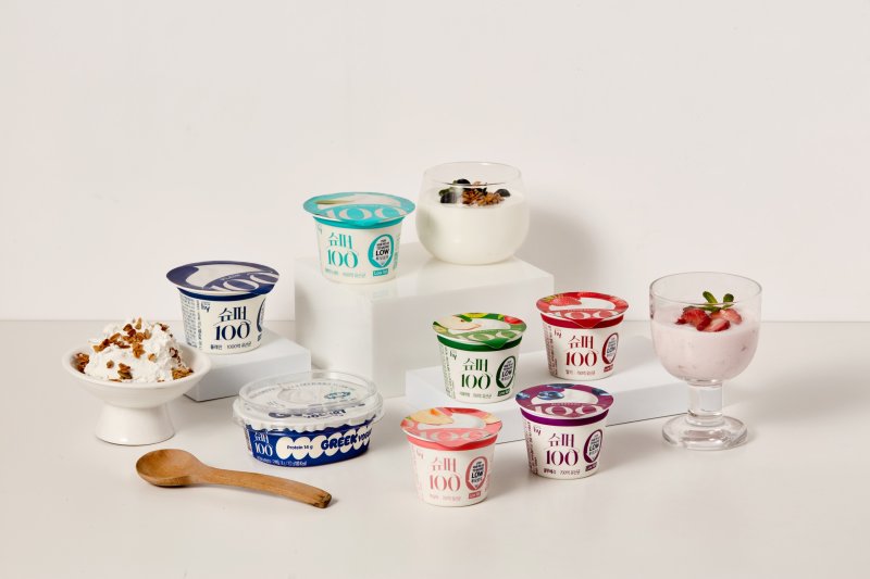 [서울=뉴시스] hy 발효유 브랜드 슈퍼100 그릭요거트 제품 이미지. (사진=hy 제공) *재판매 및 DB 금지