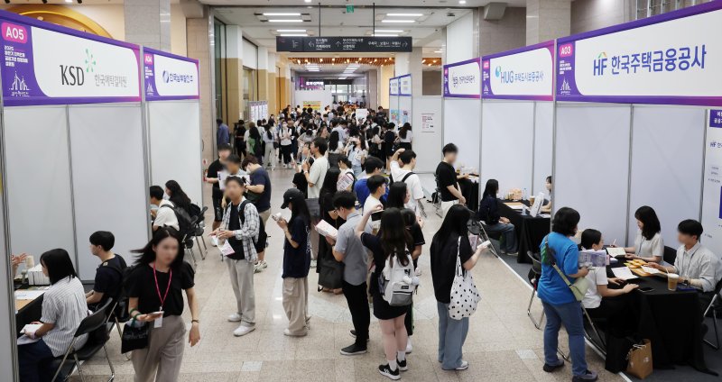 취업노하우 거래하고 ATS 지원... 취업포털의 변신 - 뉴스 썸네일 이미지