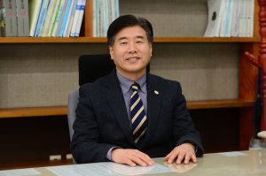 권덕문 대구보건대 입학처장