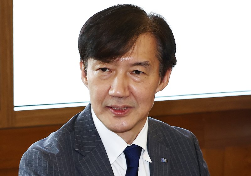 [서울=뉴시스] 김진아 기자 = 바카라 가상 머니 사이트혁신당 바카라 가상 머니 사이트 혁신정책연구원장이 4일 오후 서울 종로구 조계사에서 총무원장 진우스님을 예방하며 발언하고 있다. (공동취재) 2025.09.04. photo@newsis.com