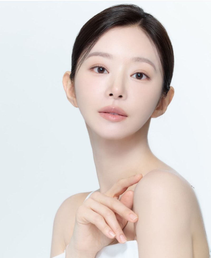 이주빈 가을 여신 강림…호피무늬도 어울려