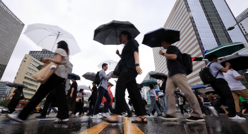 12일 가뭄을 겪고 있는 강릉지역을 포함해 전국에 비가 내리겠다. 뉴스1