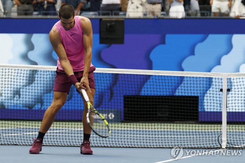 알카라스의 골프 세리머니 (출처=연합뉴스)