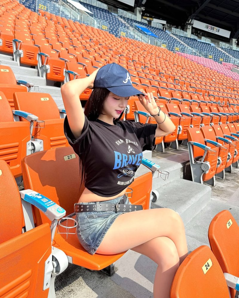 치어리더 우수한, 아찔한 허리라인+각선미…'완벽 몸매'