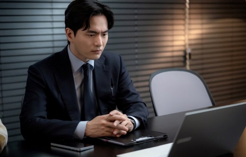 이진욱·정채연, 송무팀 최초 수임 불가 선언…최악의 클라이언트 