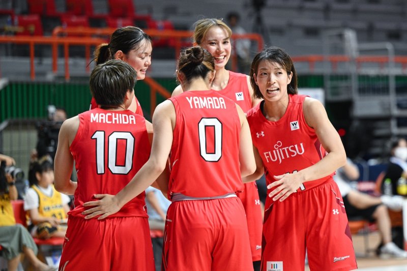 후지쓰 선수들 (출처=연합뉴스)