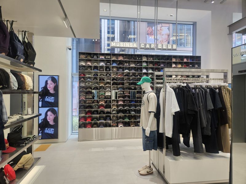 무신사 스토어 강남의 모자 특화 존인 '무신사 캡 클럽' 모습. 사진=이정화 기자