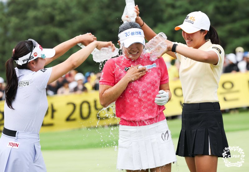 '가장 꾸준한 우승자' 유현조, 19번의 톱 10으로 KLPA 대상을 훔치다