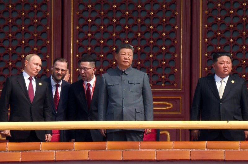 (평양 노동신문=뉴스1) = 북한 노동당 기관지 노동신문은 지난 3일 김정은 당 총비서가 중국인민항일전쟁 및 세계반파쇼전쟁승리(전승절) 80돌(주년) 기념행사에 참석한 사실을 4일 보도했다. [국내에서만 사용가능. 재배포 금지. DB 금지. For Use Only in the Republic of Korea. Redistribution Prohibited] rodongphoto@news1.kr