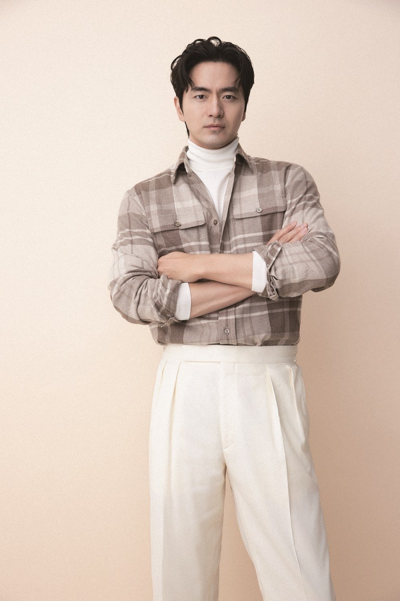 이진욱 "난 '극T' 성격…첫 변호사 연기 만족도 120%" [N인터뷰]①