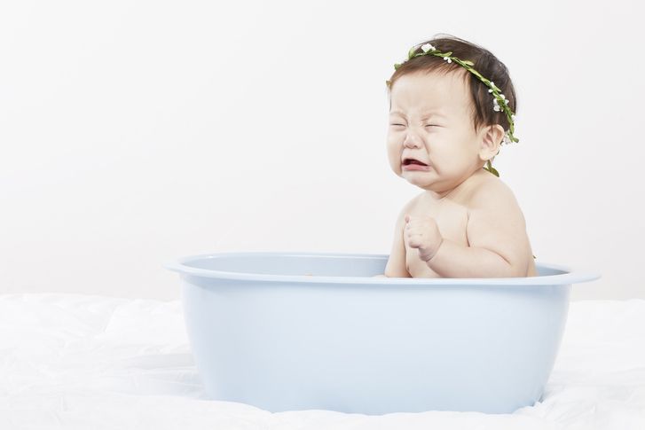 2살 손녀 남탕에 데려가겠다는 시아버지 당혹 사연