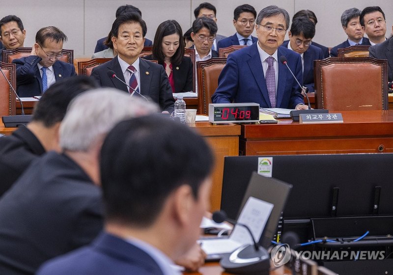 미국 출국 앞두고 국회 긴급 현안질의 출석한 조현 외교부 장관 (출처=연합뉴스)
