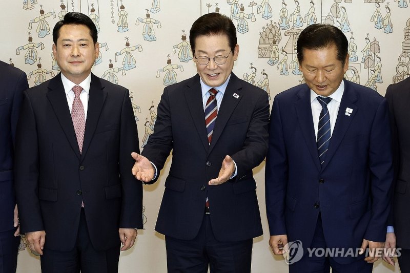 이재명 대통령, 여야 지도부 회동 (출처=연합뉴스)