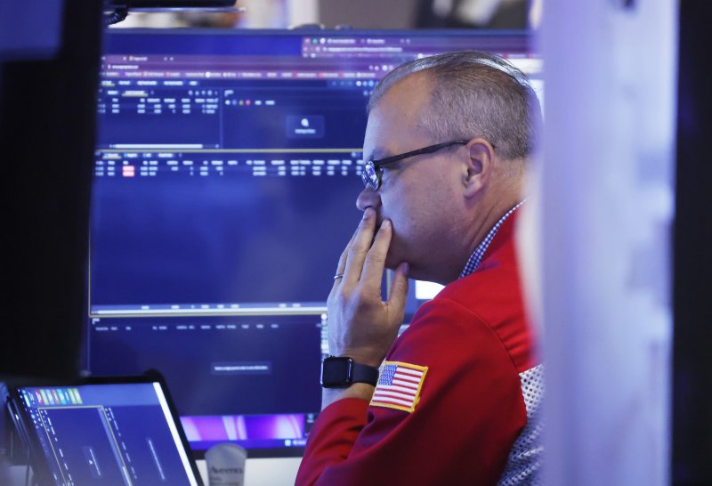 뉴욕 증시가 25일(현지시간) 사흘째 하락세를 이어갔다. 다만 시가총액 1위 엔비디아는 사흘 만에 반등했다. UPI 연합