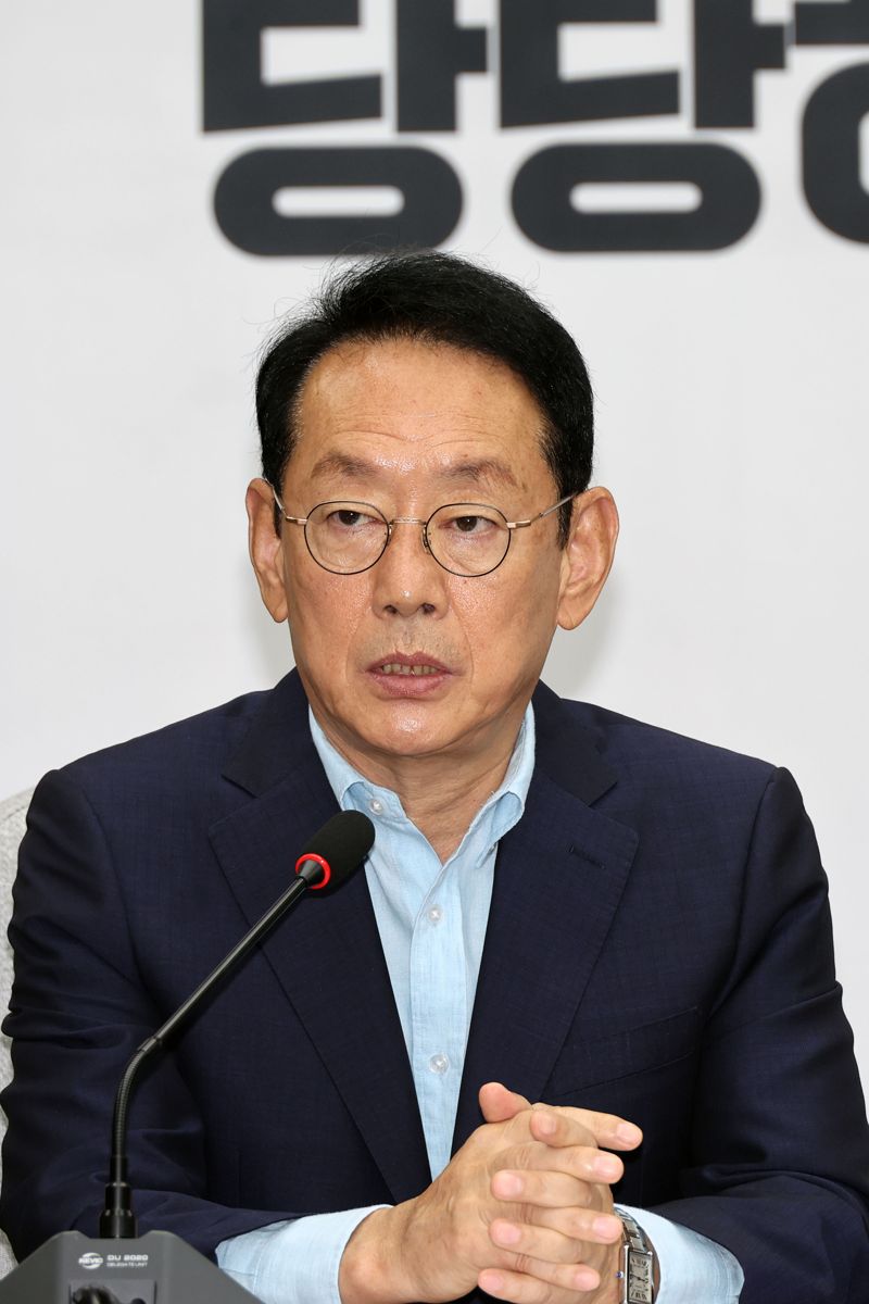 국민의힘 김도읍 정책위의장이 9일 서울 여의도 국회에서 열린 원내대책회의에서 발언하고 있다. 사진=서동일 기자