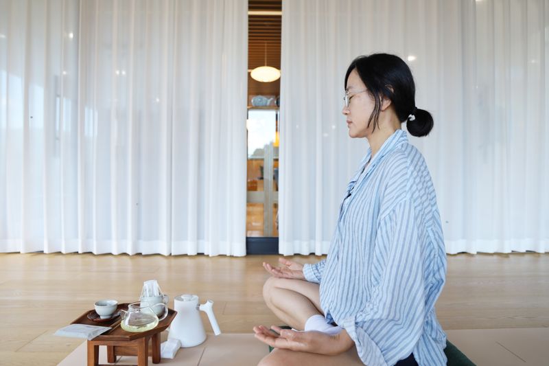 차와 함께하는 명상 프로그램