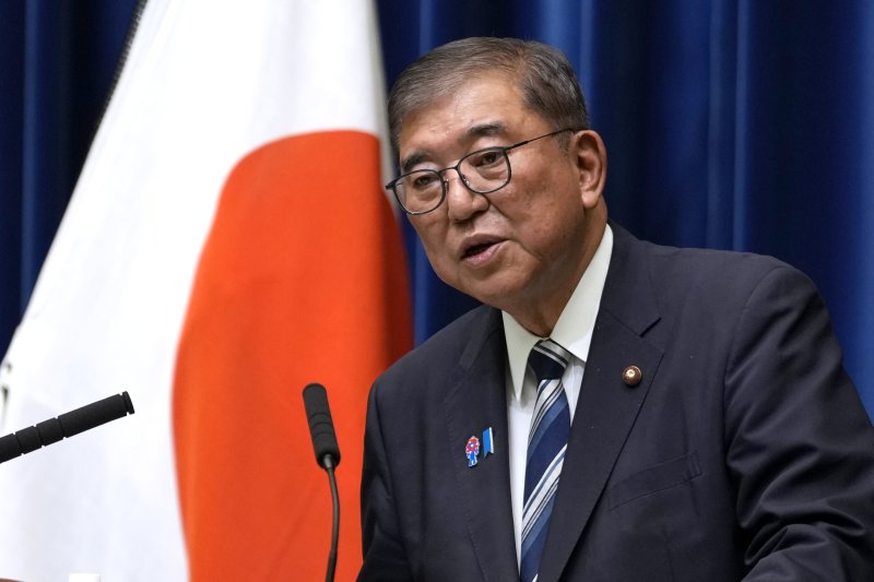 [도쿄=AP/뉴시스]이시바 시게루 일본 총리가 지난 7일 도쿄 총리 관저에서 기자회견을 가지고 사임을 표명하고 있다. 일본 자민당은 9일 이시바 시게루(石破茂) 총리의 후임을 선택하는 자민당 총재 선거를 9월22일 고시하고 국회의원 투표는 10월4일 실시하기로 결정했다고 NHK가 보도했다. 2025.09.09. /사진=뉴시스